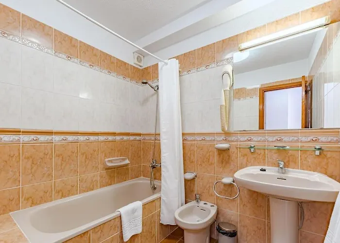 Garden Sea View Apartment