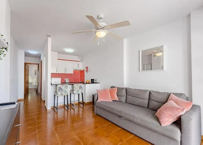 Apartment Garden Sea View *