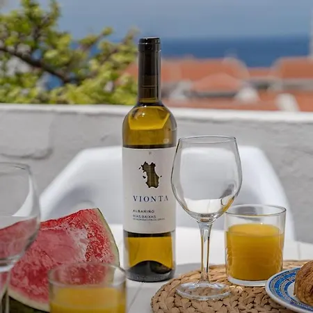 Garden Sea View Apartament