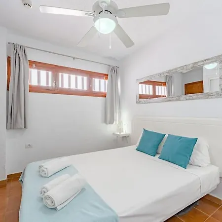 아파트 Garden Sea View 아데제