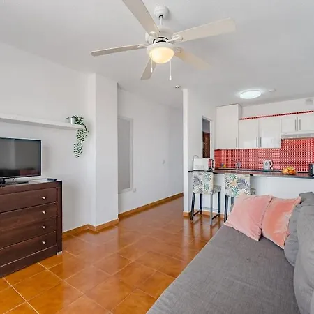 Garden Sea View * 아데제